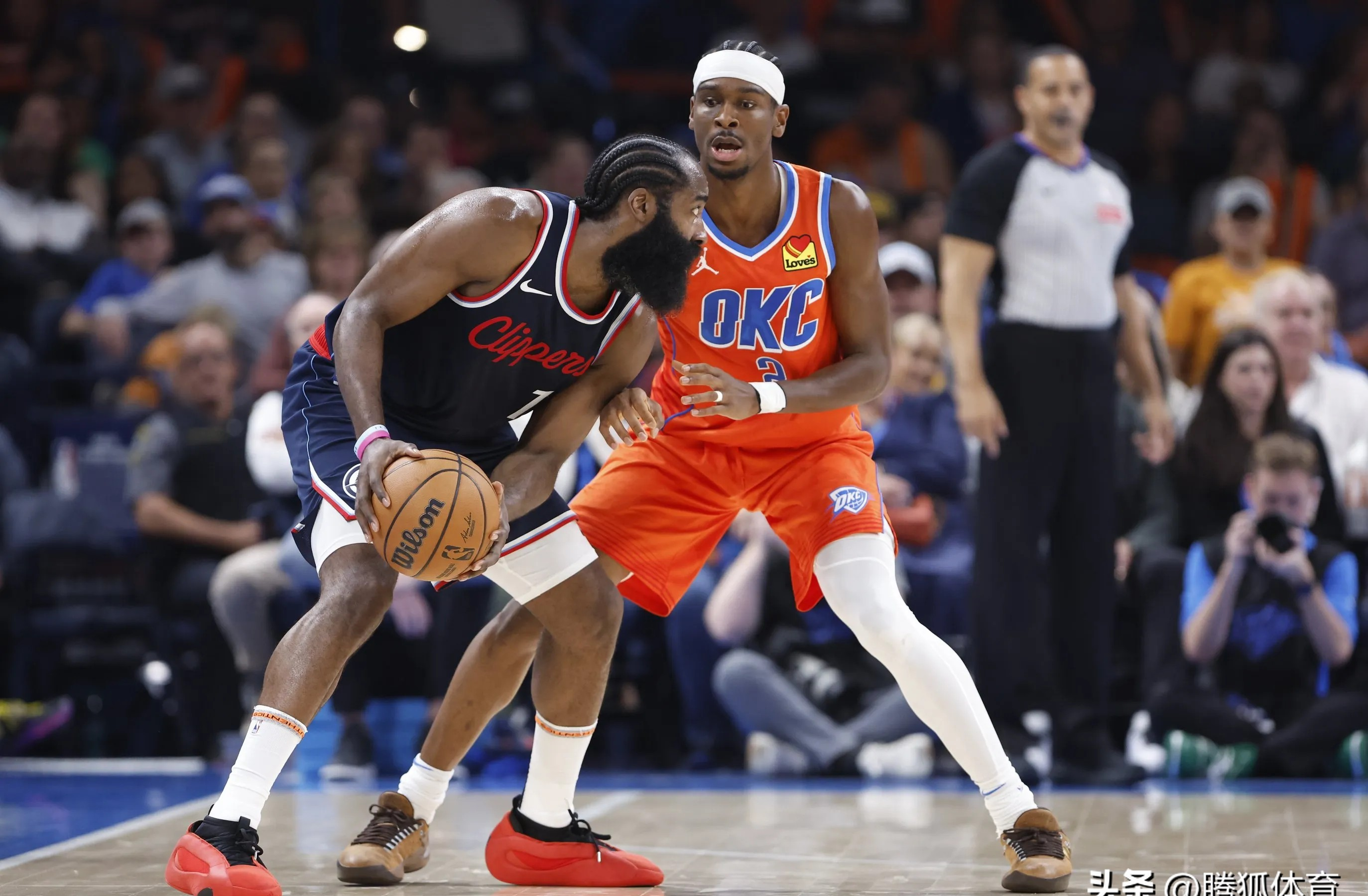 TianBo Sports关于转会期体能课后，克里夫兰骑士复出首秀备战CBA季后赛，气氛紧张，球探报告显示潜力的信息